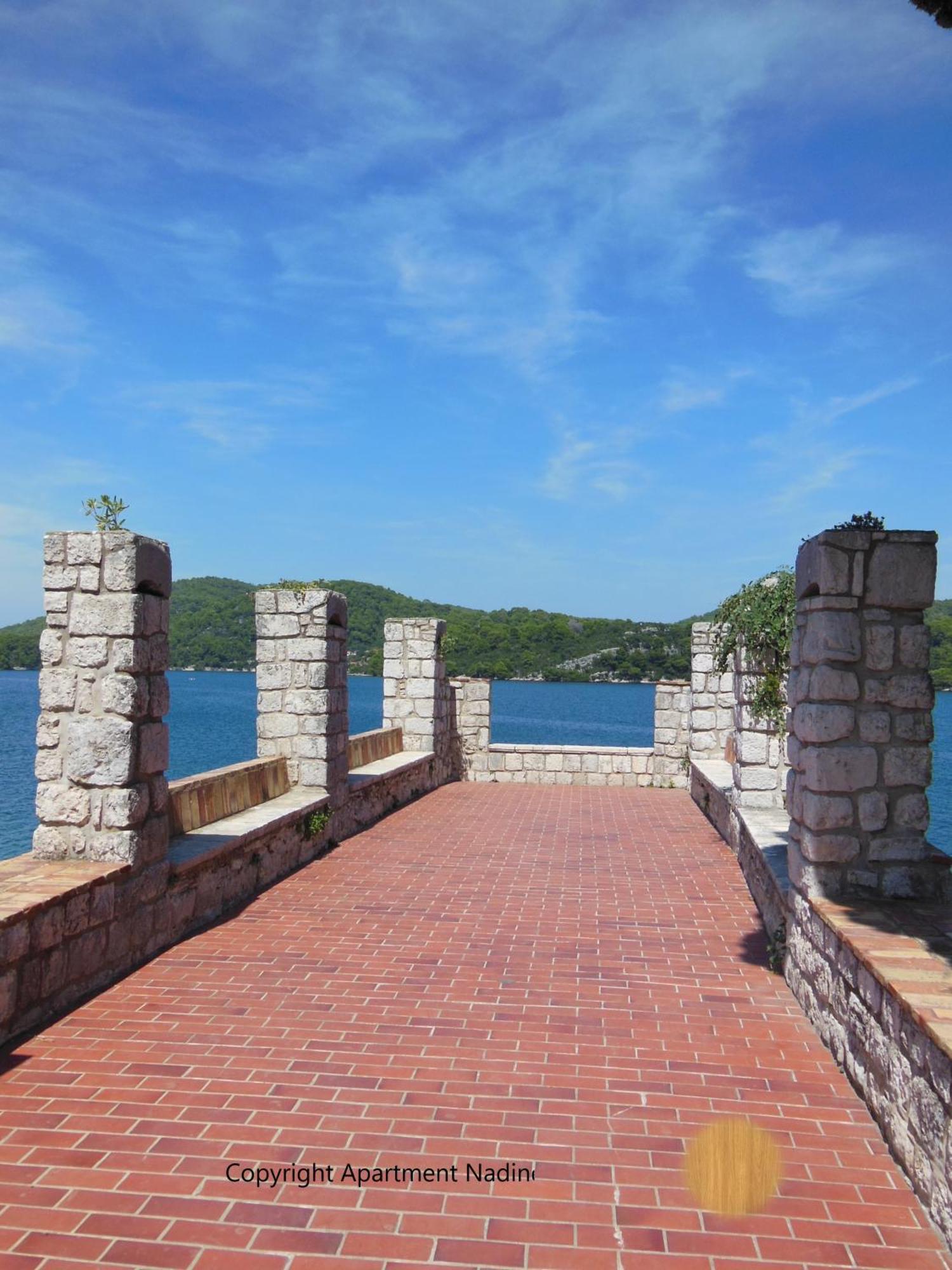 Apartment Nadine Mljet Mit Meerblick Okuklje Eksteriør billede