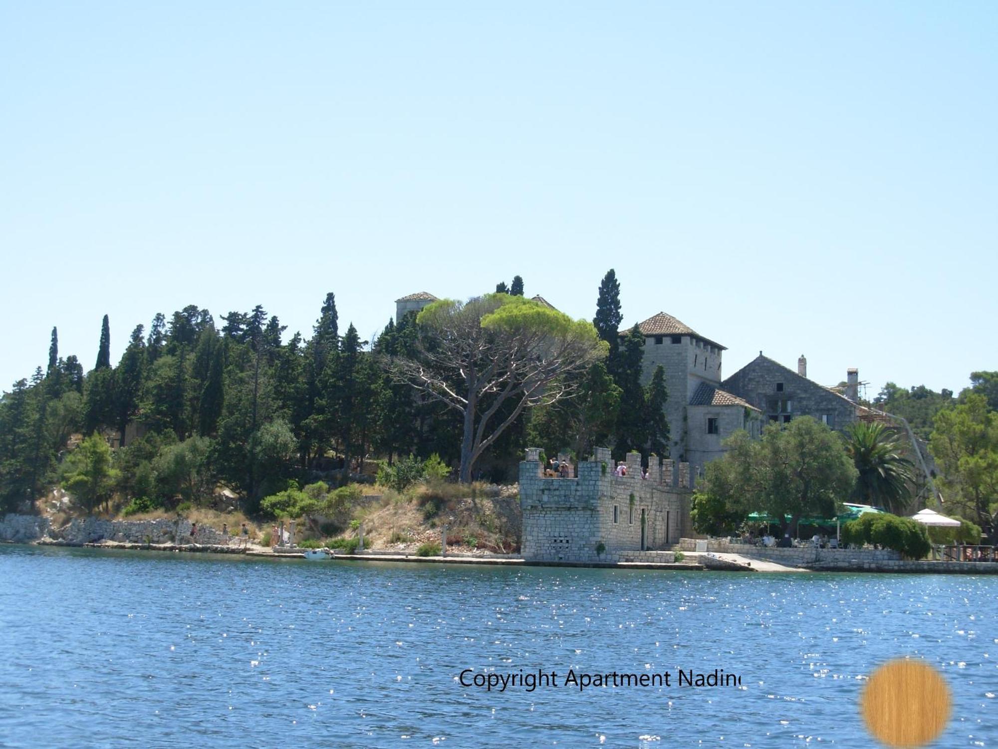 Apartment Nadine Mljet Mit Meerblick Okuklje Eksteriør billede